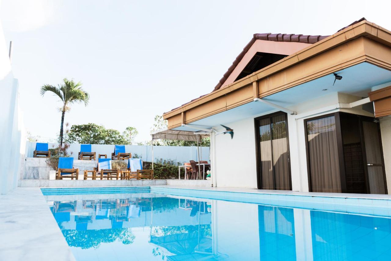 Seaview Hills Luxury Apartments & Rooms Dauis Luaran gambar